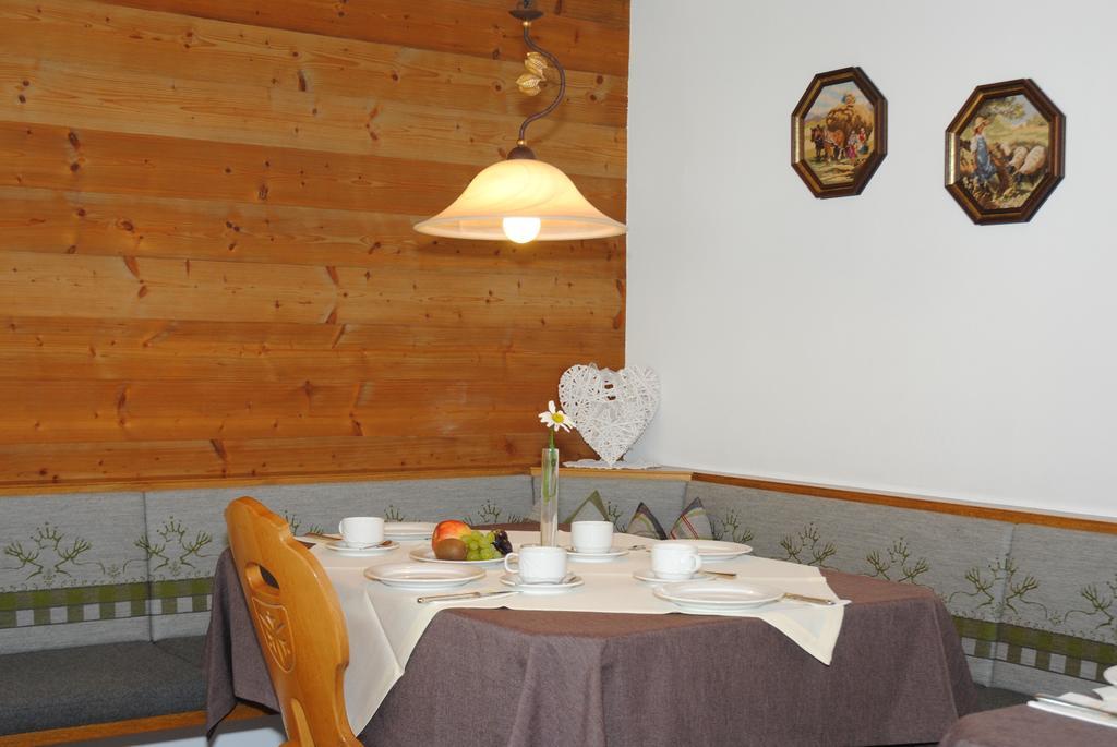 Gaestehaus Pirker Финкенберг Экстерьер фото